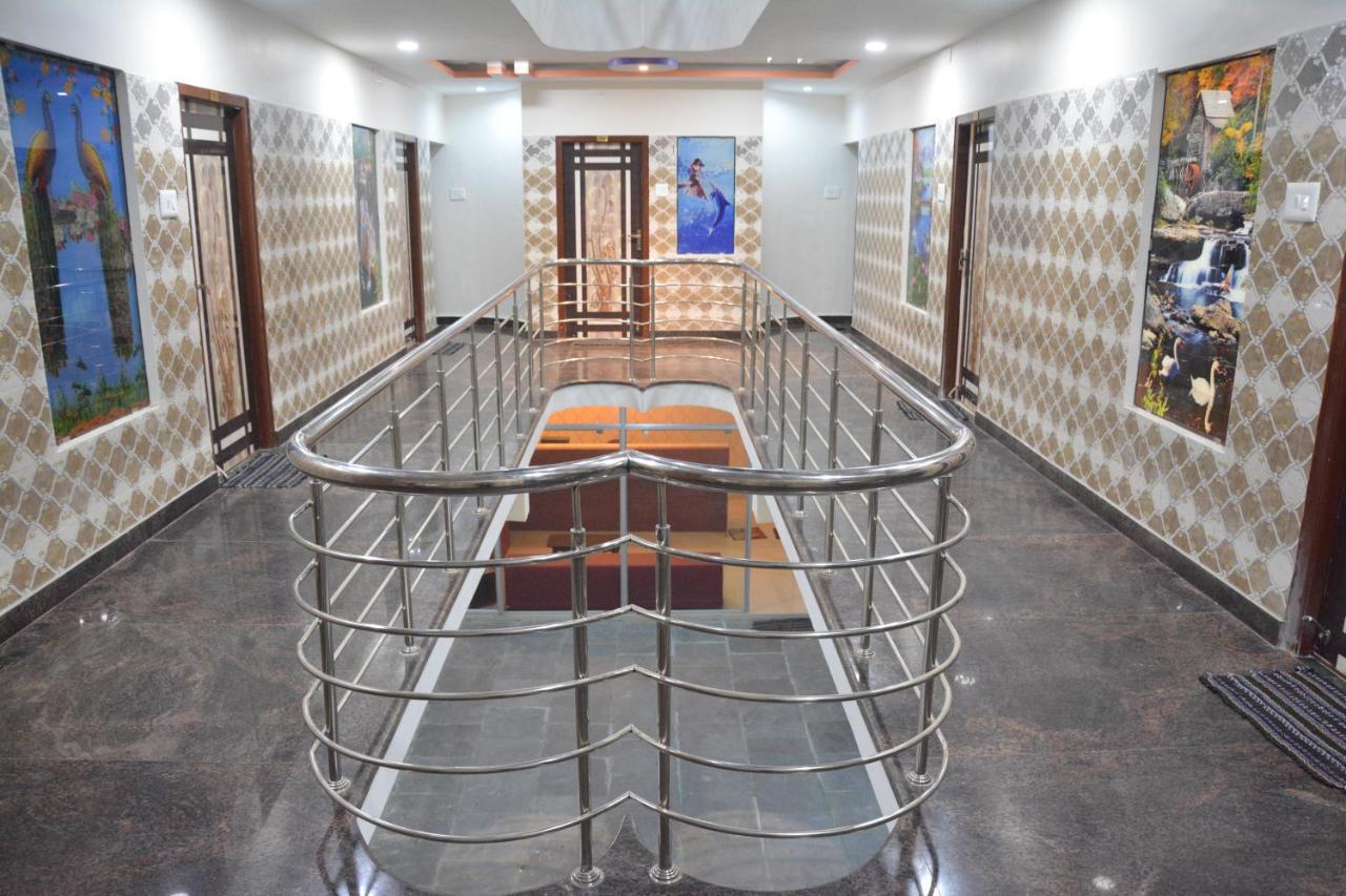 مهاباليبورام Hotel Amar Park المظهر الخارجي الصورة