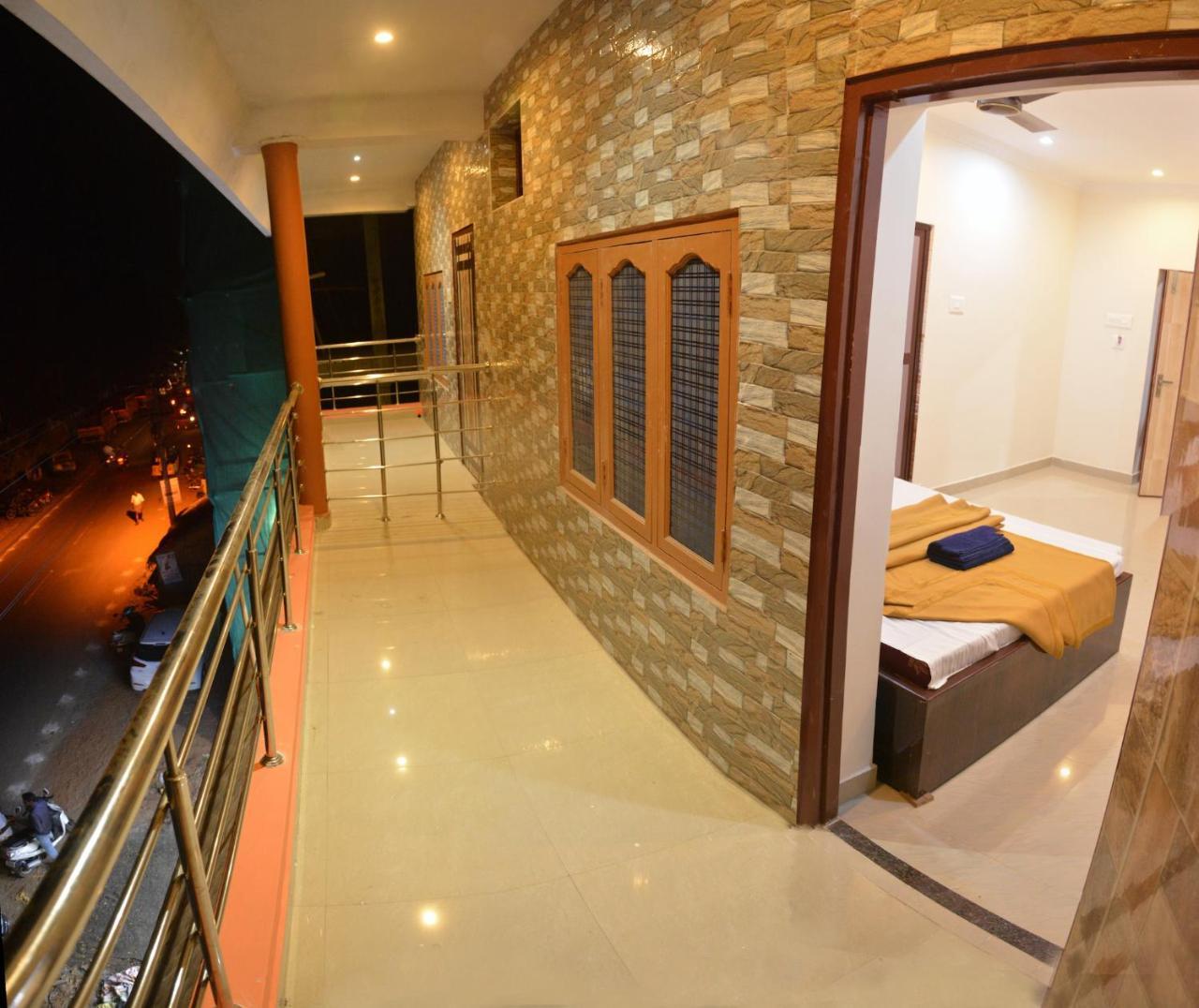 مهاباليبورام Hotel Amar Park المظهر الخارجي الصورة