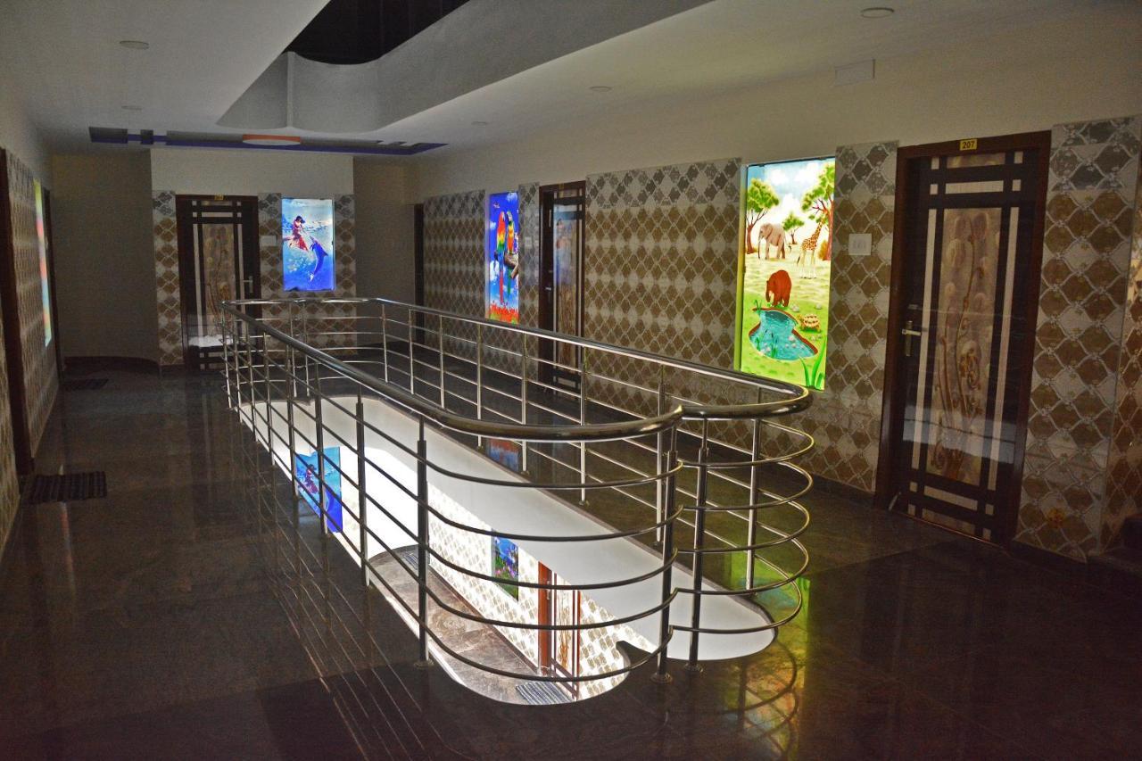 مهاباليبورام Hotel Amar Park المظهر الخارجي الصورة